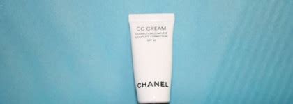 Корректирующий крем для лица Chanel CC Cream Complete 